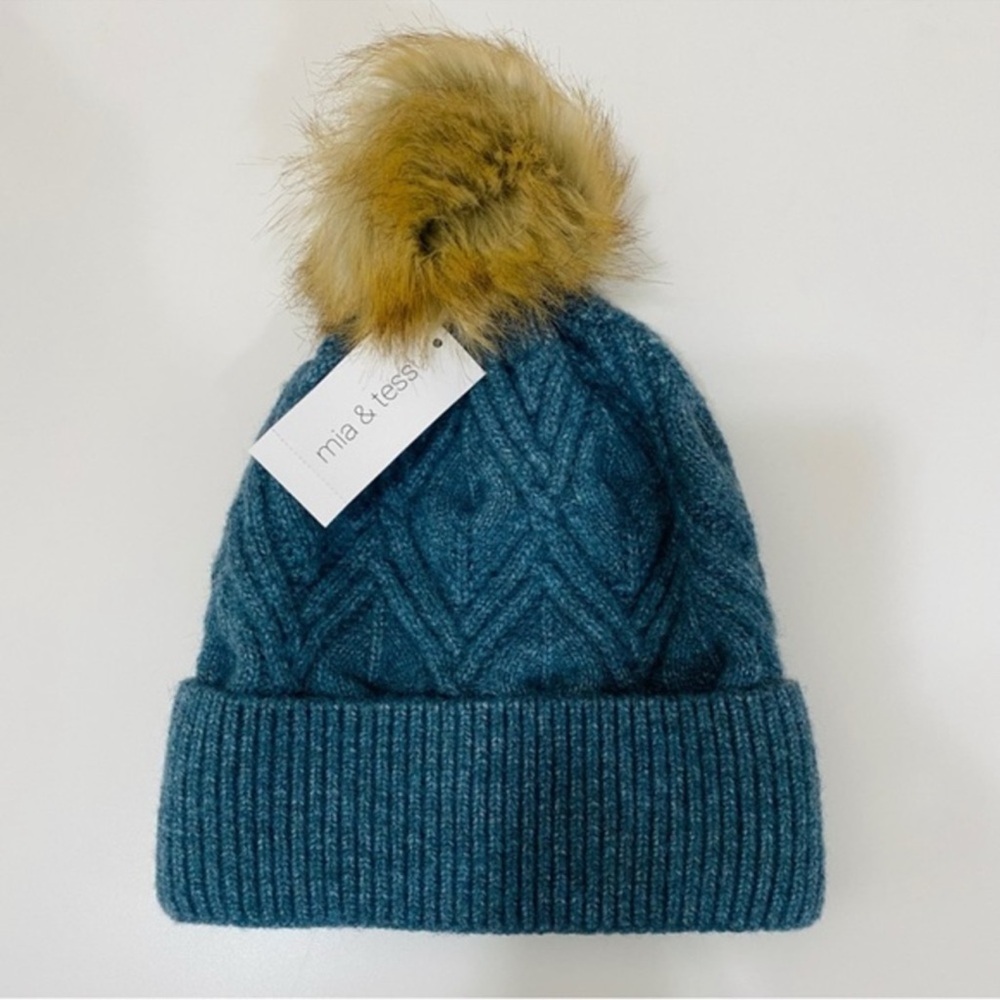 Mia & Tess Teal Cable-Knit Pom Beanie